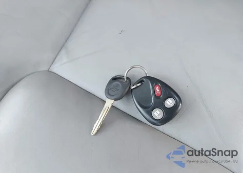 2005 Chevrolet Equinox Lt из США, поврежденный, VIN 2CNDL73F556162945